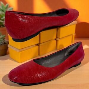 SAS Women's 9N Red Lacey Leather Snakeskin Ballet Flats Shoes Made in Italy